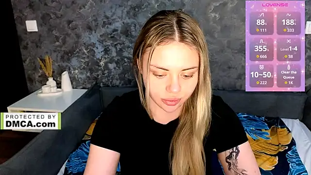 Snapshot of StasyLucke chatting on June 26, 5:56 am StasyLucke online show from June 26, 5:56 am