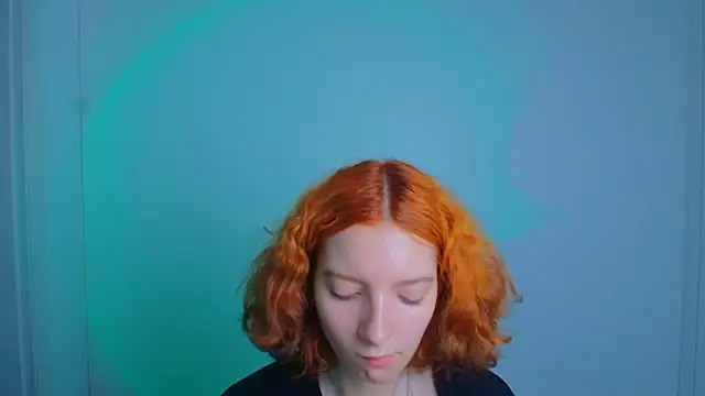 Snapshot of Butterfly_Milly chatting on July 7, 7:34 am Butterfly Milly online show from July 7, 7:34 am