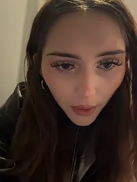 AnitaFly online show from May 28, 1:52 pm
