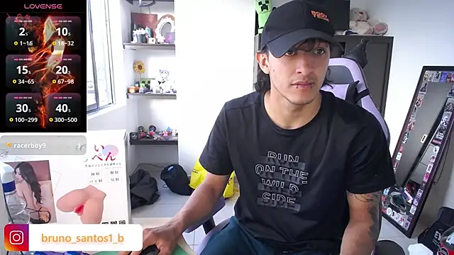 Snapshot of Bruno_santos1 chatting on June 9, 11:44 am Bruno santos1 online show from June 9, 11:44 am