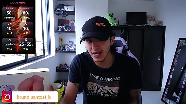 Snapshot of Bruno_santos1 chatting on June 26, 11:47 am Bruno santos1 online show from June 26, 11:47 am