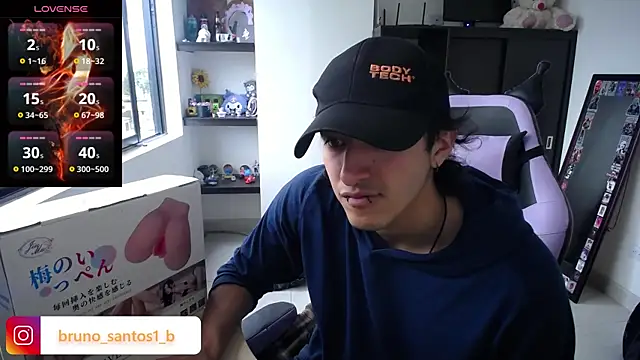 Snapshot of Bruno_santos1 chatting on July 14, 12:11 pm Bruno santos1 online show from July 14, 12:11 pm
