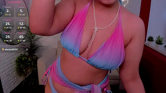 Snapshot of angelic_coy chatting on May 16, 3:55 pm angelic coy online show from May 16, 3:55 pm