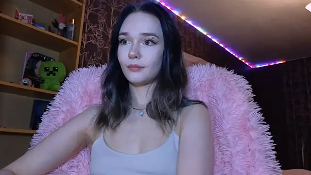 baby onface online show from July 15, 8:14 pm