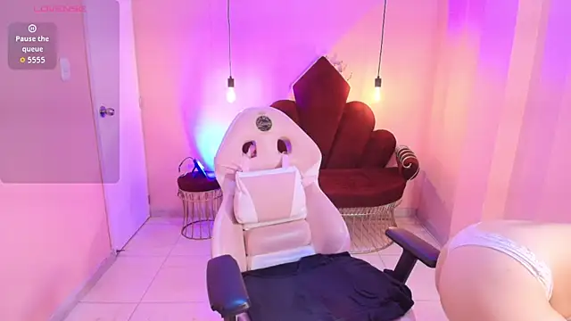 Soffi x x  online show from April 22, 8:21 pm
