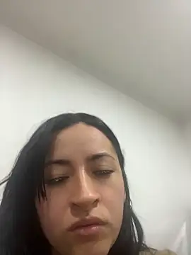 Snapshot of kimberly_peter chatting on April 23, 1:02 pm kimberly peter online show from April 23, 1:02 pm