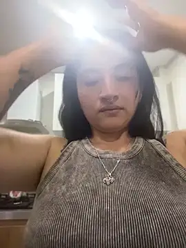 Snapshot of kimberly_peter chatting on May 20, 2:07 am kimberly peter online show from May 20, 2:07 am