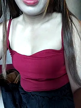 Snapshot of xinhxinh-cute chatting on April 6, 5:52 am xinhxinh-cute online show from April 6, 5:52 am
