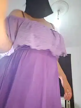 Big as-big online show from May 28, 6:16 pm
