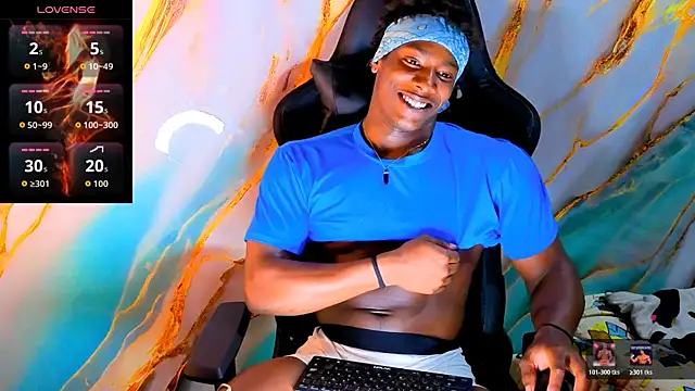 maxmuscle10 online show from March 30, 10:33 pm