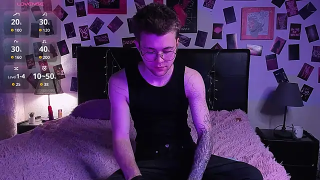 Thomas Norton online show from May 22, 8:58 pm