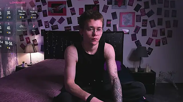 Thomas Norton online show from May 23, 8:46 pm