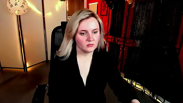 KathyBriggs online show from May 21, 5:14 am