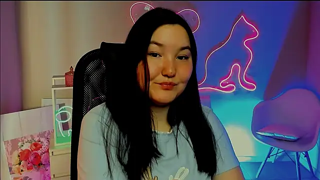 CamilaMartiez online show from May 28, 1:08 pm