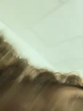 Saraa M online show from March 31, 6:30 pm