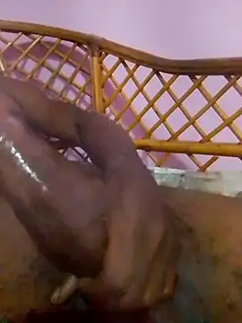 Snapshot of TomaTuYuco chatting on March 26, 3:23 am TomaTuYuco online show from March 26, 3:23 am