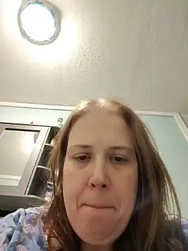 023thickandjuicy07 online show from May 13, 2:42 am