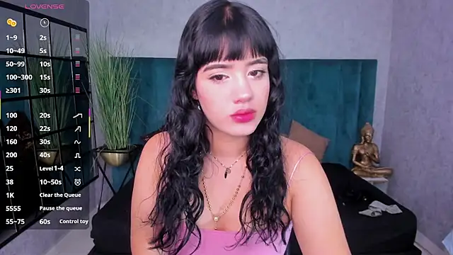 Antoniajblair online show from April 21, 11:49 am