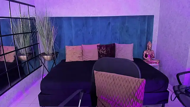 Antoniajblair online show from May 20, 11:27 am