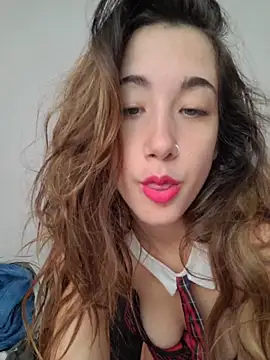 Snapshot of AlissonDavenport chatting on April 26, 5:43 pm AlissonDavenport online show from April 26, 5:43 pm