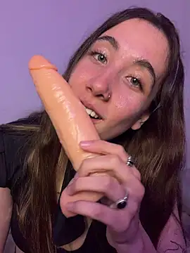 Snapshot of AlissonDavenport chatting on May 15, 9:44 pm AlissonDavenport online show from May 15, 9:44 pm