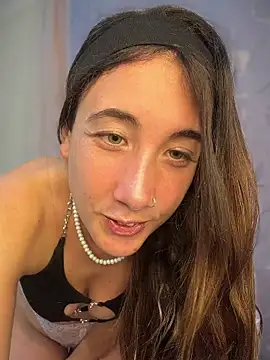 Snapshot of AlissonDavenport chatting on June 15, 10:23 pm AlissonDavenport online show from June 15, 10:23 pm
