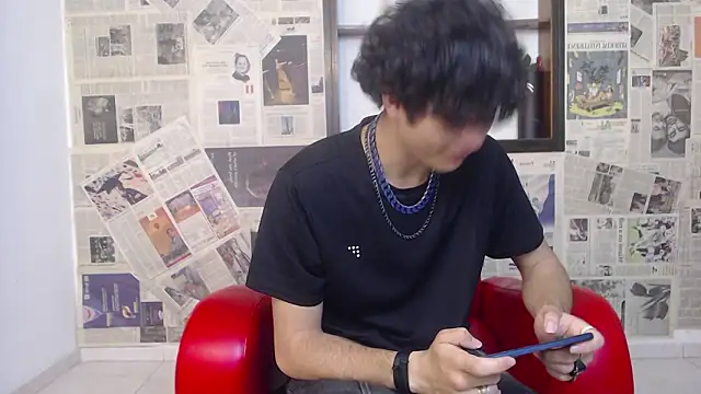 sebastian rougue online show from March 26, 8:47 pm