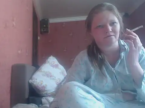 Snapshot of CharleyReid chatting on May 16, 12:15 pm CharleyReid online show from May 16, 12:15 pm