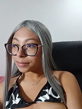 KatanaRose  online show from May 23, 4:18 am
