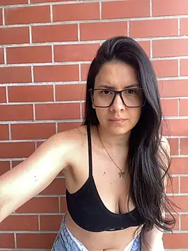Annarhode online show from July 10, 5:48 pm