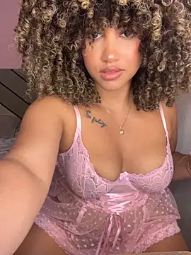 Kendra curly online show from May 8, 6:41 am