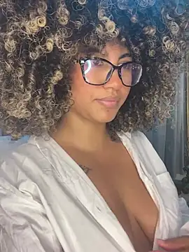 Kendra curly online show from May 27, 8:00 am