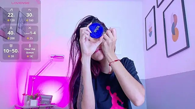 tightpinkypussyy online show from March 31, 12:05 pm