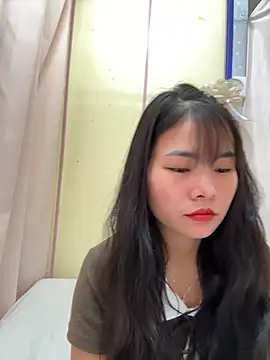 Snapshot of Naked-xx chatting on May 9, 1:33 am Naked-xx online show from May 9, 1:33 am