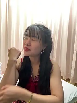 Snapshot of Naked-xx chatting on May 15, 12:45 pm Naked-xx online show from May 15, 12:45 pm