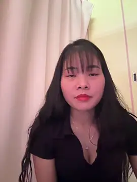 Snapshot of Naked-xx chatting on May 23, 4:07 am Naked-xx online show from May 23, 4:07 am