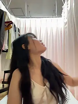 Snapshot of Naked-xx chatting on May 25, 3:01 am Naked-xx online show from May 25, 3:01 am