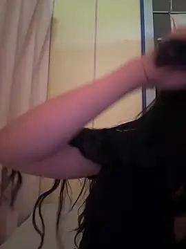 Snapshot of Naked-xx chatting on May 26, 10:39 pm Naked-xx online show from May 26, 10:39 pm