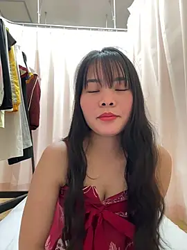 Snapshot of Naked-xx chatting on May 27, 1:30 pm Naked-xx online show from May 27, 1:30 pm