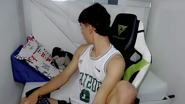 Snapshot of Angelito_66 chatting on March 28, 12:16 pm Angelito 66 online show from March 28, 12:16 pm