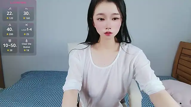 amihuang online show from May 29, 2:09 am