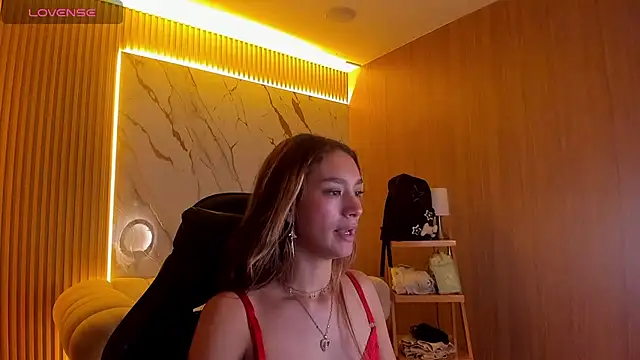 Paulin roses tf online show from May 25, 1:17 pm