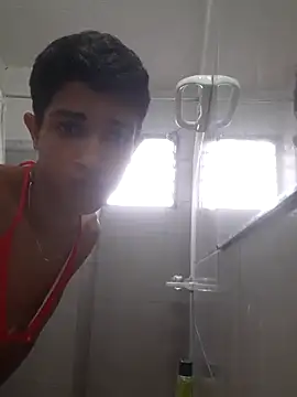 Snapshot of candylira31 chatting on March 26, 4:56 pm candylira31 online show from March 26, 4:56 pm