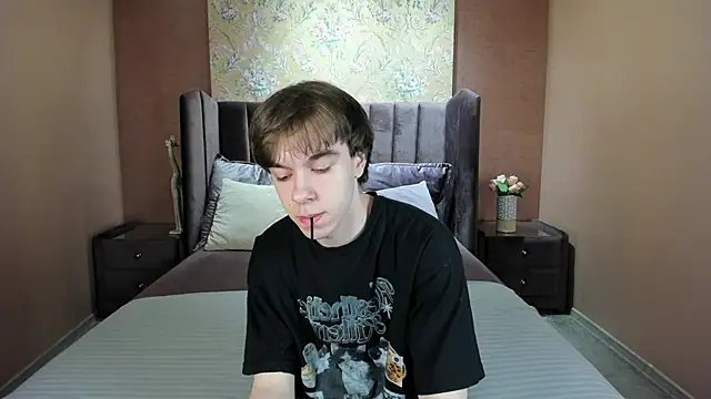 DaveBevy online show from May 27, 7:44 pm