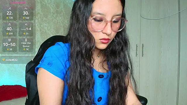 Snapshot of babylexi18 chatting on July 21, 8:11 pm babylexi18 online show from July 21, 8:11 pm