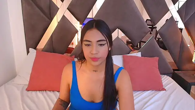 Snapshot of SaraStevenn chatting on May 5, 8:28 pm SaraStevenn online show from May 5, 8:28 pm