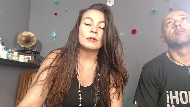  bonnie and clyde online show from May 27, 8:06 pm