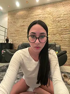 juliacosta online show from May 30, 7:16 am