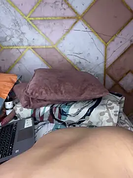 Sami  Yasufdirty online show from April 7, 7:03 pm