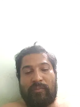 Snapshot of varun2184 chatting on April 29, 6:14 pm varun2184 online show from April 29, 6:14 pm